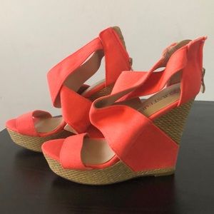 Coral Platform wedges